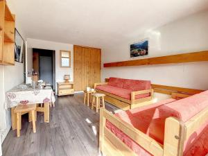 Studio Les Menuires, 1 pièce, 4 personnes - FR-1-344-1057
