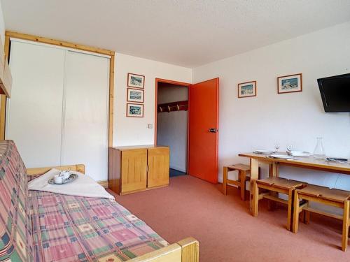Studio Les Menuires, 1 pièce, 4 personnes - FR-1-344-1058
