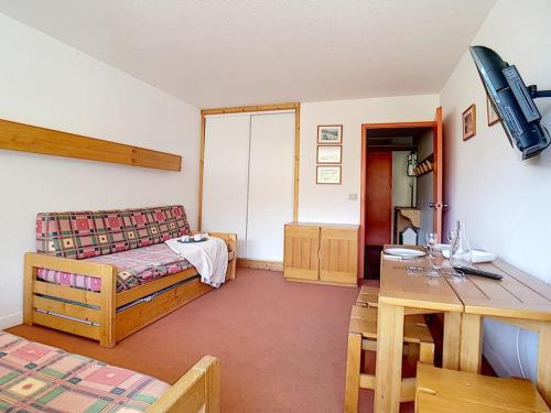 Studio Les Menuires, 1 pièce, 4 personnes - FR-1-344-1058