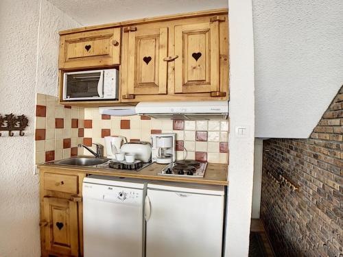 Studio Les Menuires, 1 pièce, 4 personnes - FR-1-344-784
