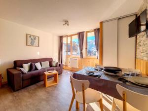 Studio Les Menuires, 1 pièce, 4 personnes - FR-1-344-824