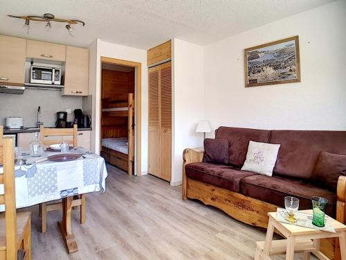 Studio Les Menuires, 1 pièce, 4 personnes - FR-1-344-874