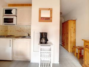 Studio Les Menuires, 1 pièce, 4 personnes - FR-1-344-917