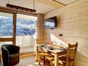 Studio Les Menuires, 1 pièce, 4 personnes - FR-1-344-949
