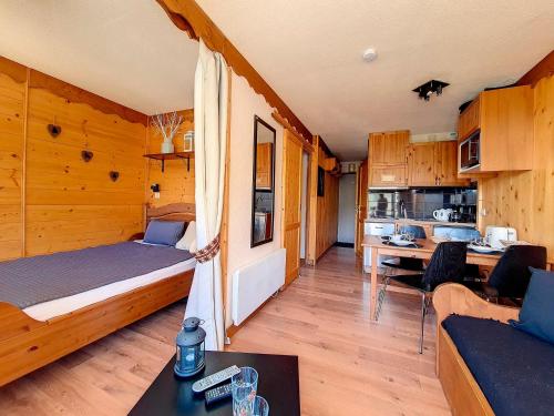 Studio Les Menuires, 1 pièce, 4 personnes - FR-1-344-951