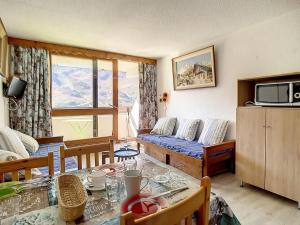 Studio Les Menuires, 1 pièce, 4 personnes - FR-1-344-963