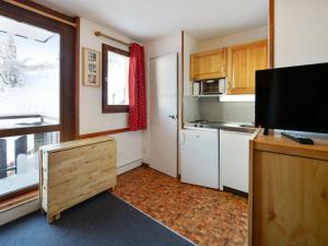 Studio Les Menuires, 1 pièce, 4 personnes - FR-1-344-965