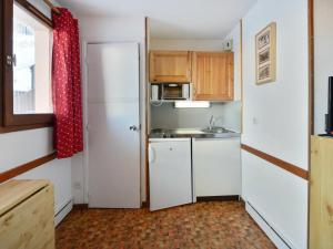 Studio Les Menuires, 1 pièce, 4 personnes - FR-1-344-965