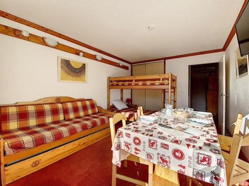Studio Les Menuires, 1 pièce, 4 personnes - FR-1-344-970