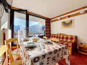 Studio Les Menuires, 1 pièce, 4 personnes - FR-1-344-970
