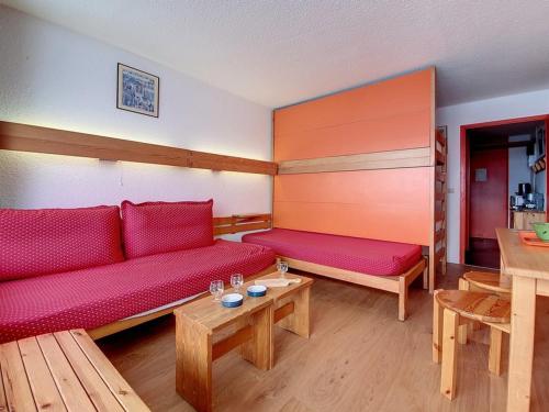 Studio Les Menuires, 1 pièce, 4 personnes - FR-1-344-996