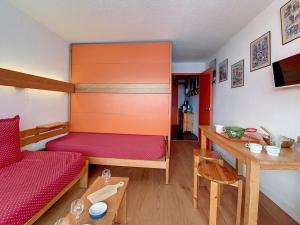 Studio Les Menuires, 1 pièce, 4 personnes - FR-1-344-996