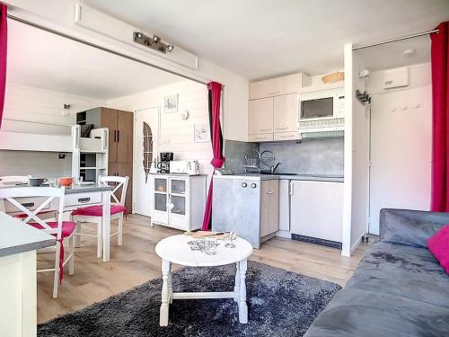 Studio Les Menuires, 1 pièce, 4 personnes - FR-1-344-999