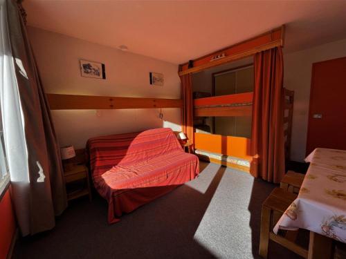 Studio Les Menuires, 1 pièce, 4 personnes - FR-1-452-190
