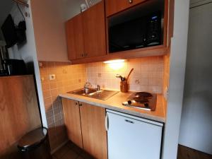 Appartement Studio Les Menuires, 1 pièce, 4 personnes - FR-1-452-286 Croisette  LA CROISETTE 73440 Les Menuires Rhône-Alpes