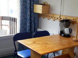 Studio Les Menuires, 1 pièce, 4 personnes - FR-1-574-23