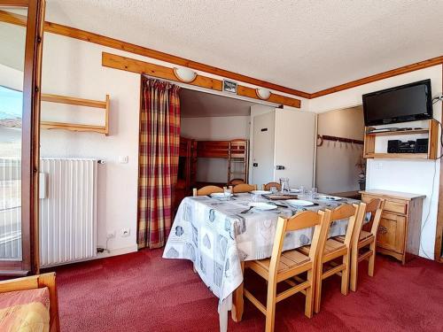 Studio Les Menuires, 1 pièce, 5 personnes - FR-1-344-959