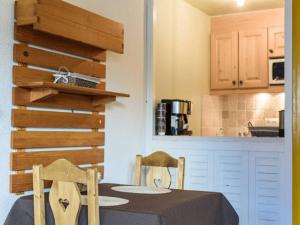 Studio Les Menuires, 1 pièce, 5 personnes - FR-1-574-2