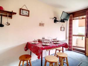 Studio Les Menuires, 2 pièces, 4 personnes - FR-1-344-863