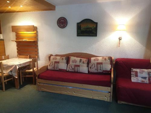 Studio Les Menuires, 2 pièces, 5 personnes - FR-1-574-45