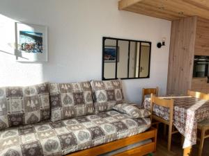 Studio Les Menuires, 2 pièces, 5 personnes - FR-1-574-50