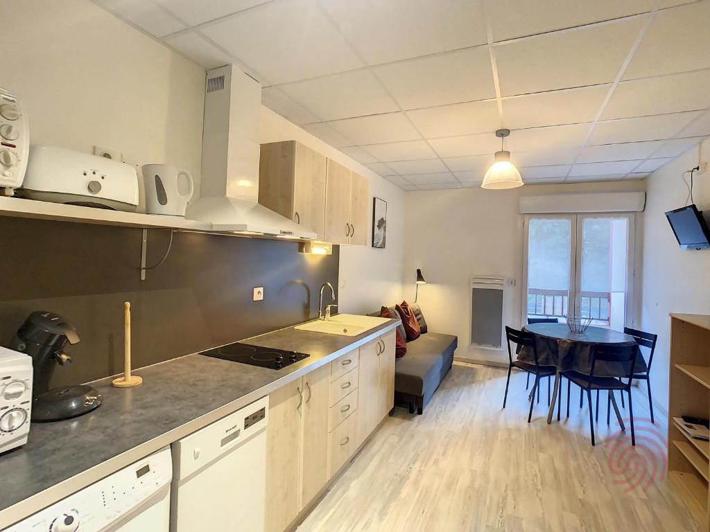 Studio Les Orres, 1 pièce, 4 personnes - FR-1-322-14 05200 Les Orres
