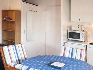 Studio Les Orres, 1 pièce, 4 personnes - FR-1-322-194