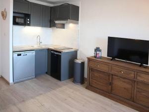 Studio Les Orres, 1 pièce, 4 personnes - FR-1-322-387