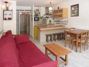 Appartement Studio Les Orres, 1 pièce, 4 personnes - FR-1-322-409 LES CARLINES N°401 Place Emile Hodoul 05200 Les Orres Provence-Alpes-Côte d\'Azur