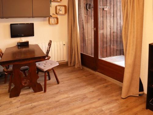 Studio Les Orres, 1 pièce, 4 personnes - FR-1-322-464