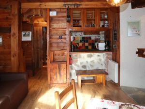 Studio Les Orres, 1 pièce, 4 personnes - FR-1-322-473