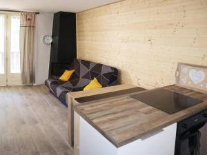 Studio Les Orres, 1 pièce, 4 personnes - FR-1-322-482