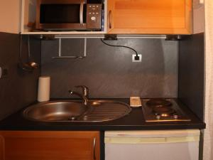 Appartement Studio Les Orres, 1 pièce, 4 personnes - FR-1-322-506 LE BOUSSOLENC N°D704 Place Emile Hodoul 05200 Les Orres Provence-Alpes-Côte d\'Azur