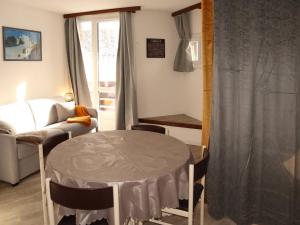 Studio Les Orres, 1 pièce, 4 personnes - FR-1-322-517