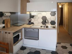 Studio Les Orres, 1 pièce, 4 personnes - FR-1-322-84