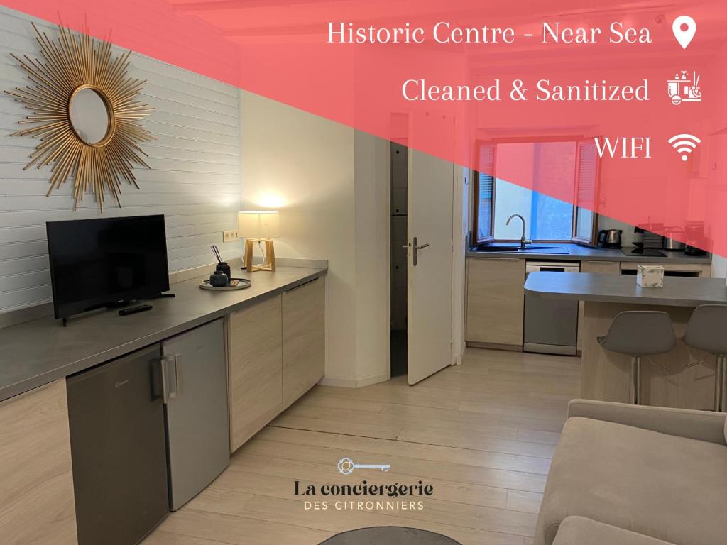 studio LES PIEDS DANS L'EAU situé 150m de la plage -avec PARKING GRATUIT PRIVE - 25m2 - climatisé - balcon - wifi gratuit 34280 La Grande Motte