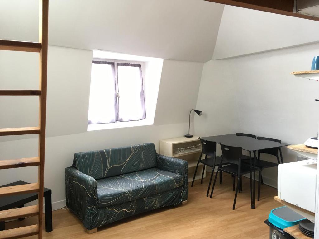 Appartement Studio Lille Gambetta 48 Rue de Vieille Aventure 59000 Lille