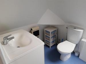 Studio lumineux 50 m de la plage