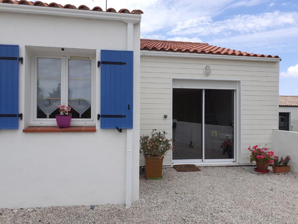 studio lumineux dans la coulée verte à Saint gilles croix de vie 10 Rue de la Mariennée, 85800 Saint-Gilles-Croix-de-Vie