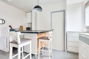 Studio lumineux et calme avec jardin