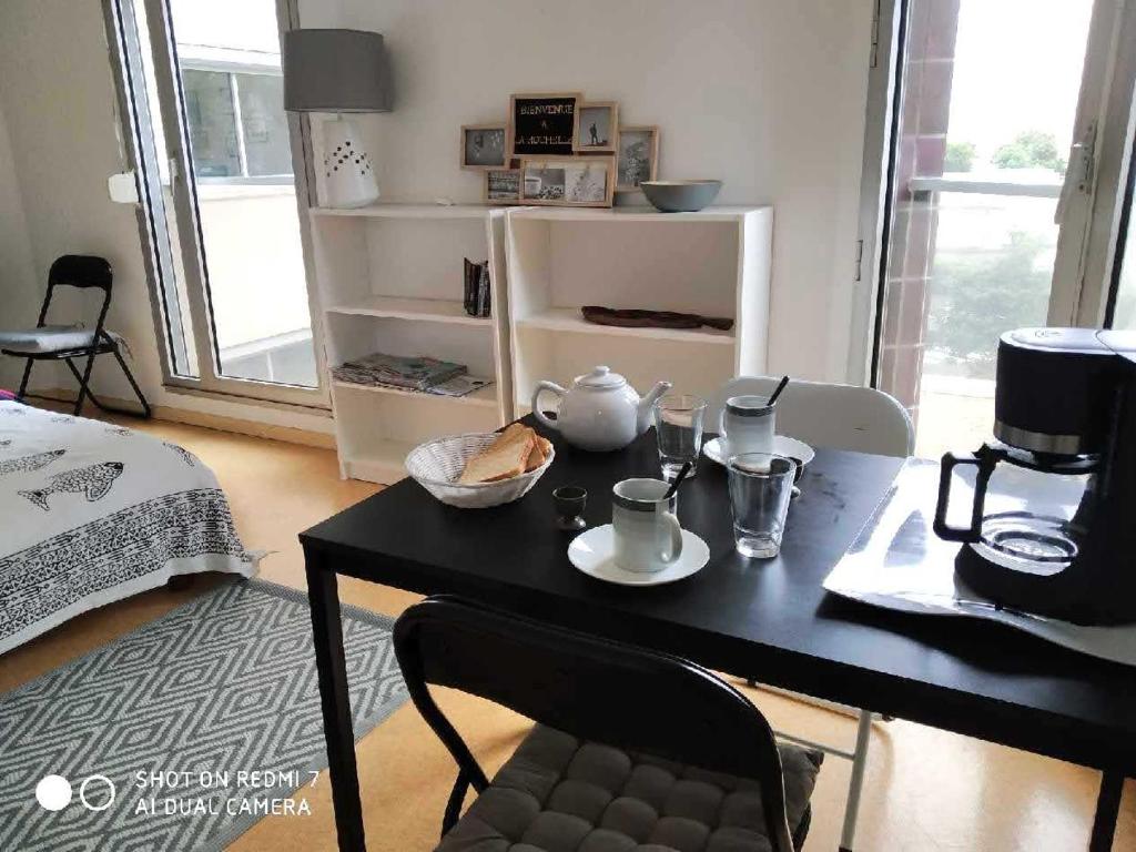 Appartement Studio lumineux proche Centre ville et plage 16 Rue de Norvège 17000 La Rochelle