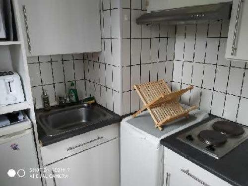 Studio lumineux proche Centre ville et plage