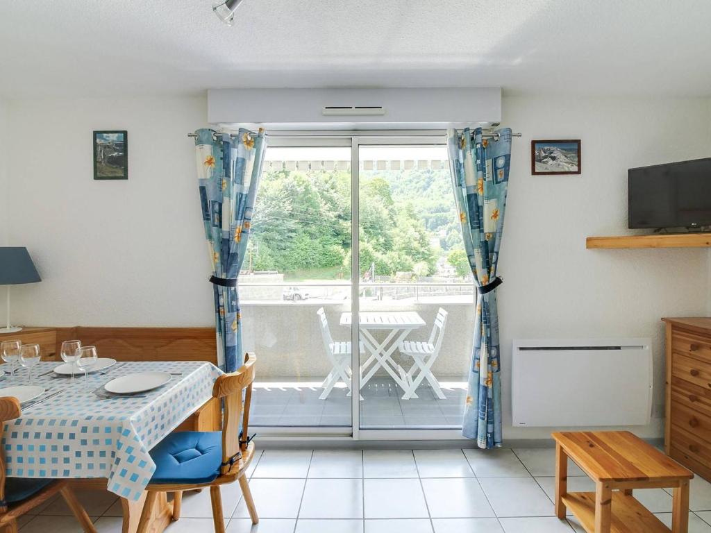 Appartement Studio Luz-Saint-Sauveur, 1 pièce, 4 personnes - FR-1-402-59 6 Rue Du Pont De La Sarre -  - 65120 Luz-Saint-Sauveur