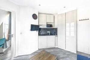 Studio Mac Mahon, Stunning Arc de Triomphe View
