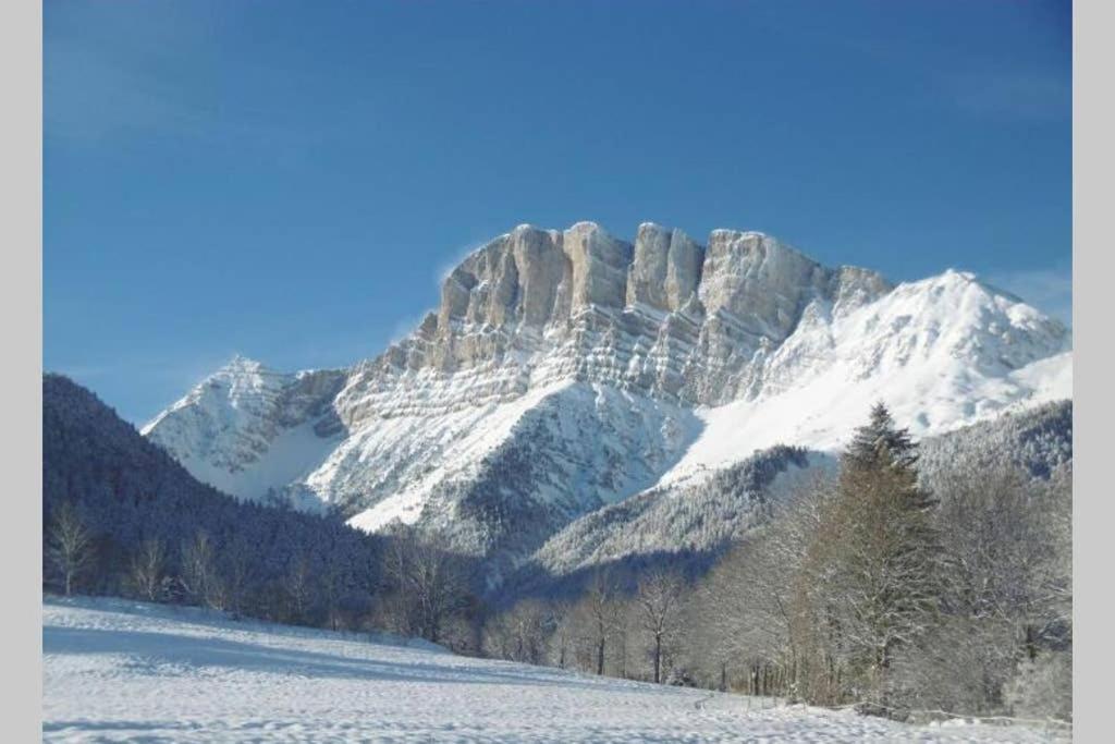 Studio mansardé 18 m2 climatisé avec piscine privée Impasse de Pierre Blanche, 38650 Gresse-en-Vercors