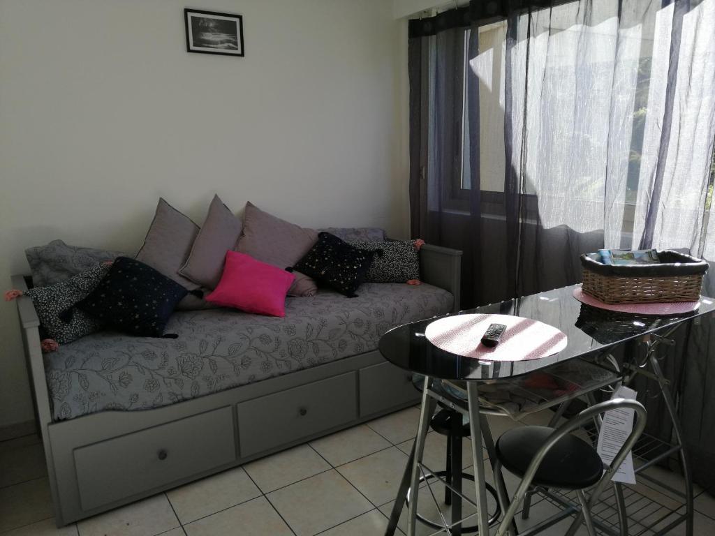 Appartement STUDIO MARINA BAIE DES ANGES LE GALION      REZ DE CHAUSSEE 1001 Avenue de la Batterie 06270 Villeneuve-Loubet