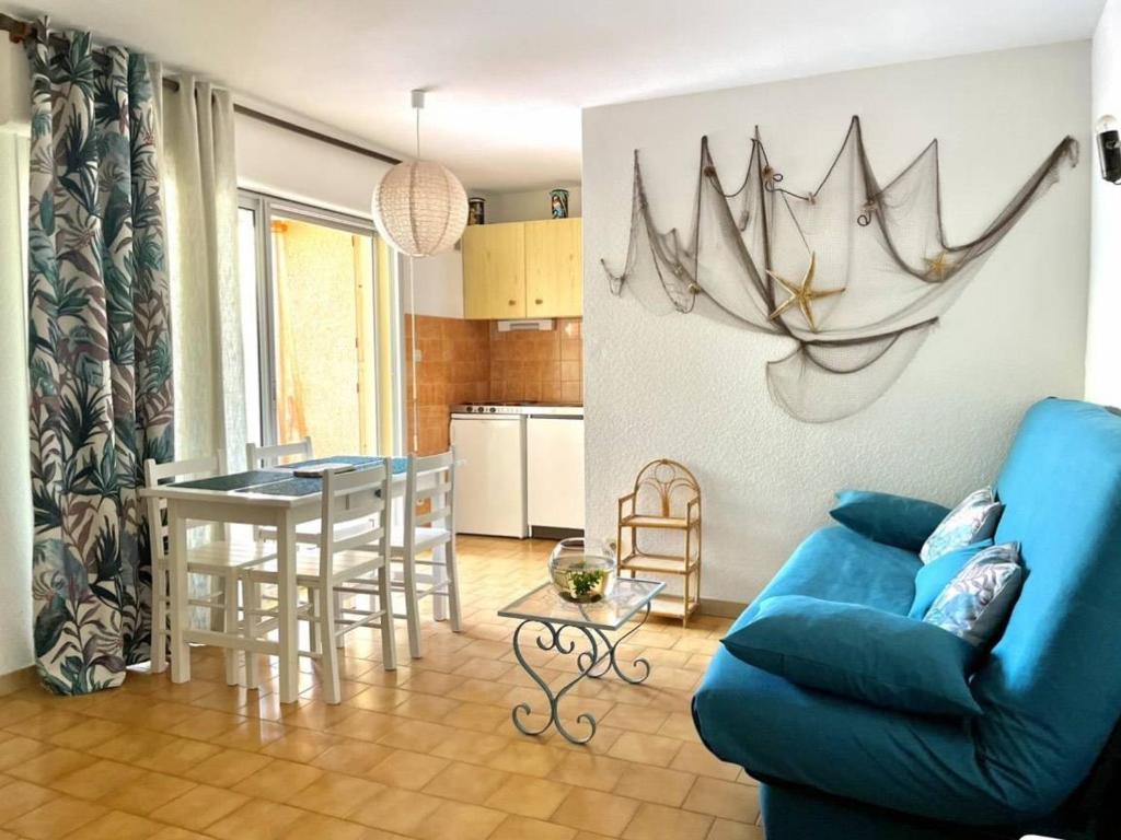 Appartement Studio Marseillan-Plage, 1 pièce, 4 personnes - FR-1-326-415 Chemin De L'Airette -  - 34340 Le Castellas