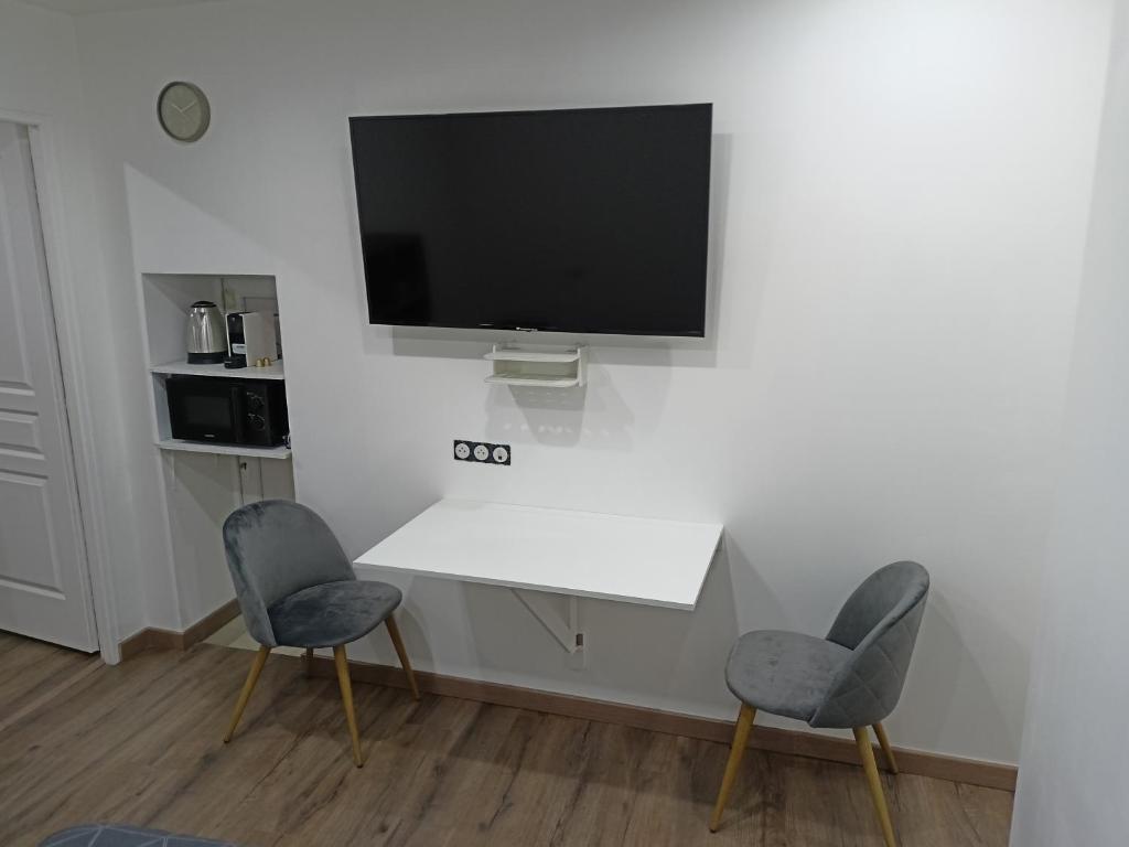 Studio Marseillan-Plage, 1 pièce, 4 personnes - FR-1-326-591 34340 Le Castellas