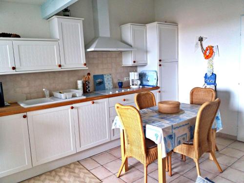 Studio Marseillan-Plage, 1 pièce, 4 personnes - FR-1-387-144