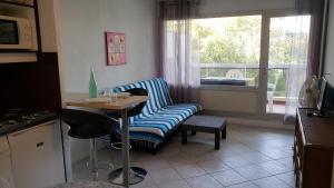 Appartement Studio Mas du Tanit Olympe 306, 14 Avenue de la Rostagne, OLYMPE 06160 Antibes Provence-Alpes-Côte d\'Azur